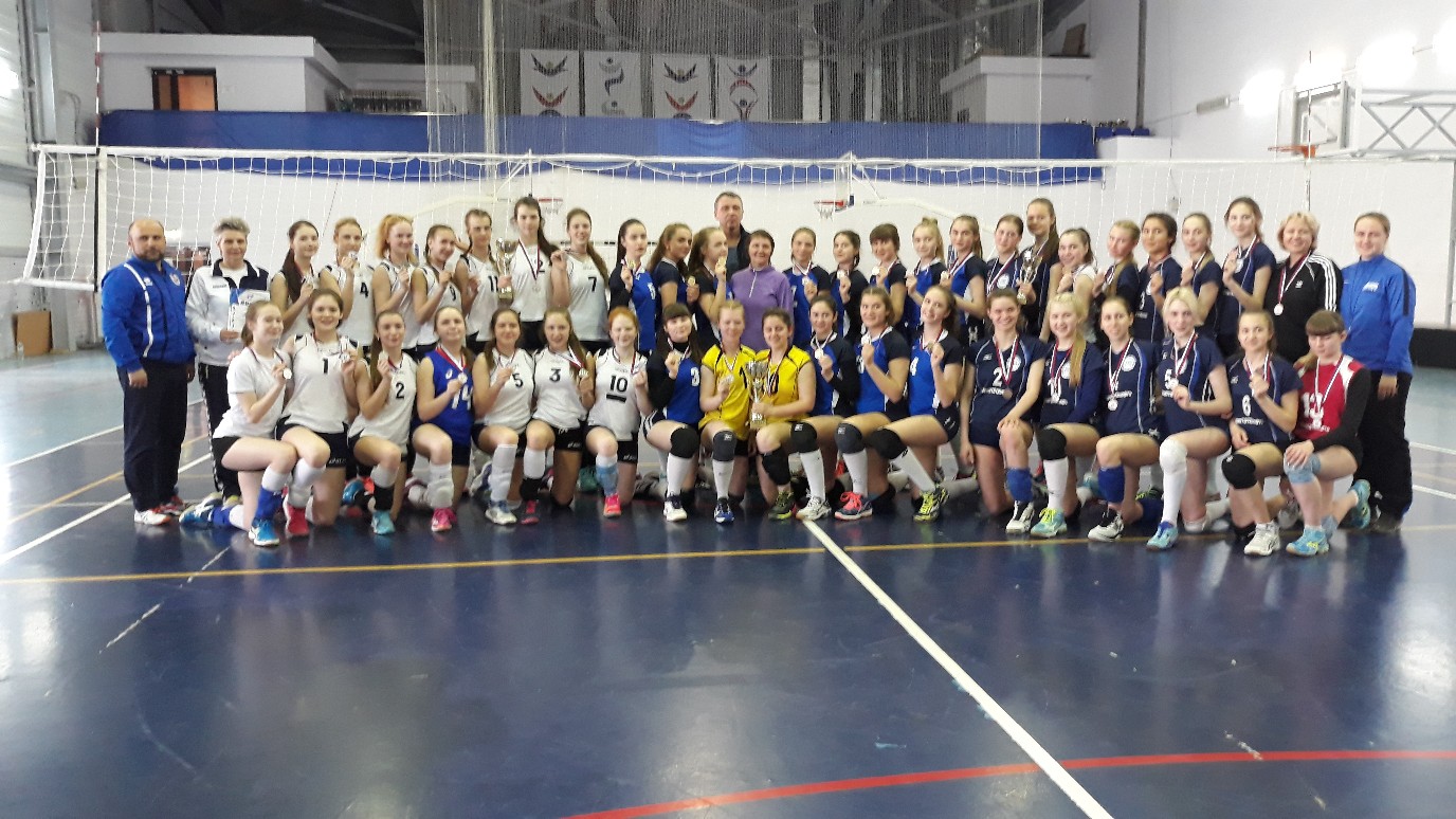В минувшие выходные в Перми завершились соревнования Первенства Пермского края среди молодежных женских команд по волейболу